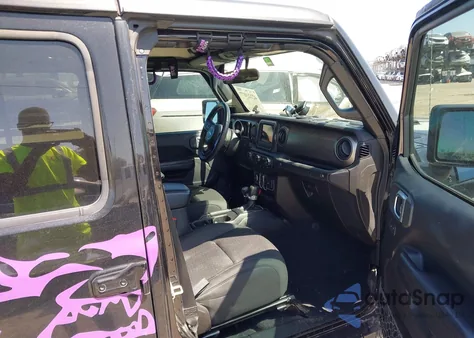 2019 Jeep Wrangler Unlimited Sport S 4X4 from USA, damaged, VIN 1C4HJXDN3KW668597